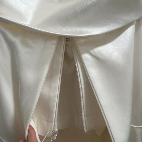 Brandon Maxwell Bridal Collection Silk Off-The-Shoulder Gown Sz 4 - Picture 11 of 15